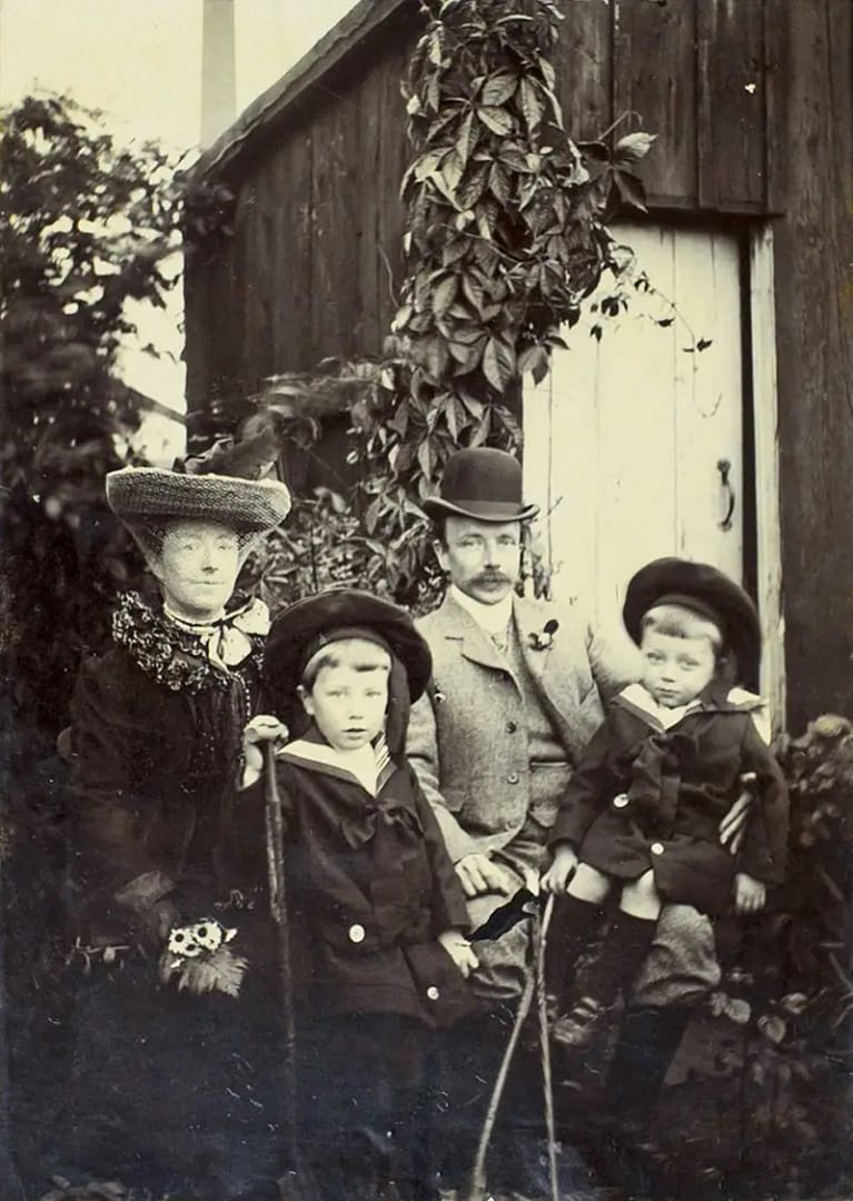 Thanks to a very generous grant from the National Lottery Heritage Fund, we can restore the “at risk” spire of our beautiful building and explore the rich heritage of our church and its community.